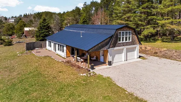 16829 Pettengill, Empire, MI 49630