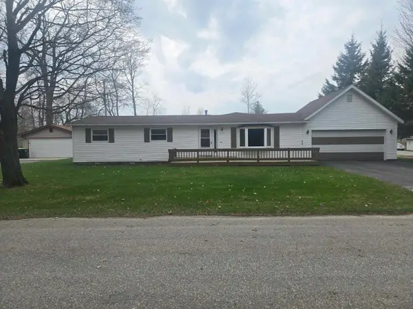 707 Sawyer, East Tawas, MI 48730