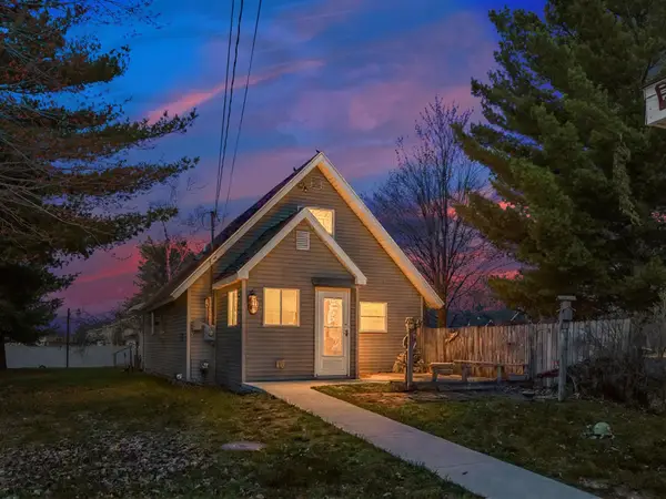 7049 W White Birch, Lake City, MI 49651