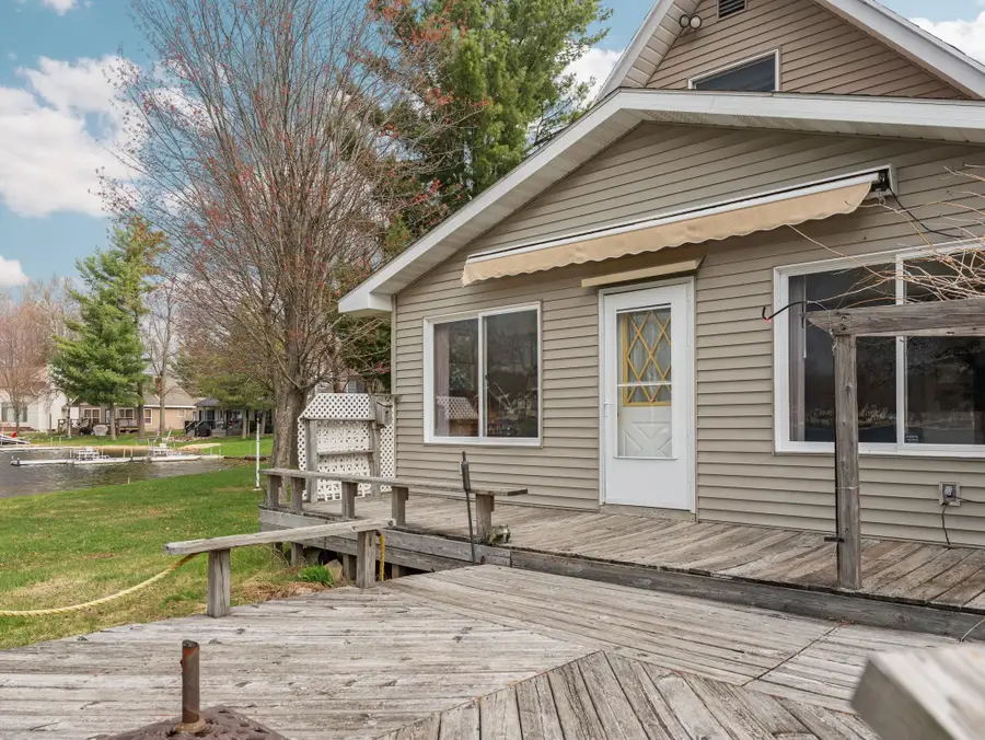 7049 W White Birch, Lake City, MI 49651 - #3