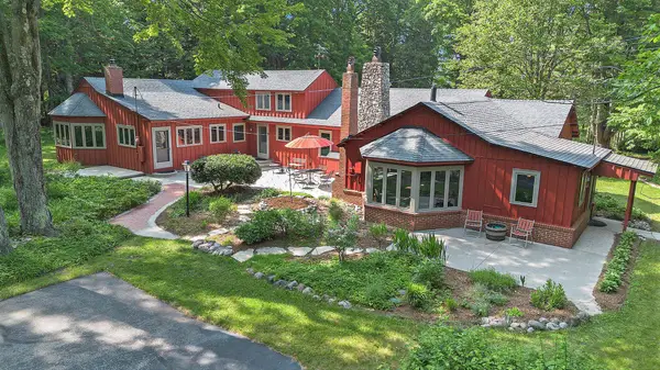 7822 W Welch, Empire, MI 49630