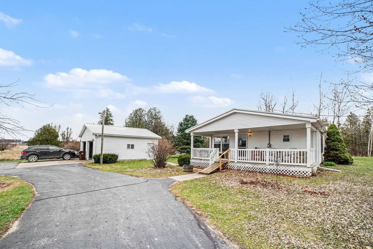 7915 S Curtis, Mount Pleasant, MI 48858 - #1