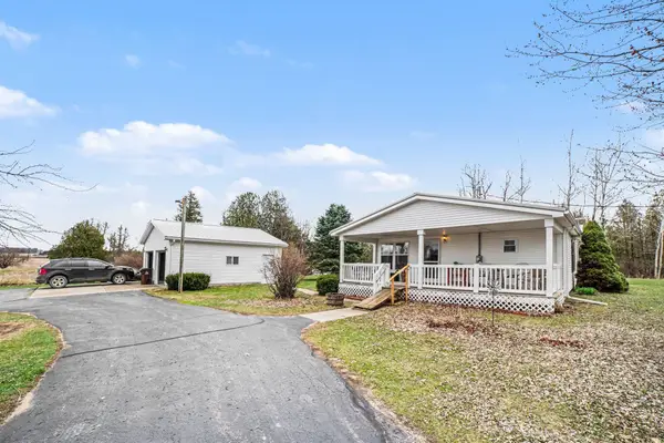 7915 S Curtis, Mount Pleasant, MI 48858