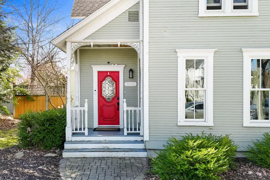 206 E Ninth, Traverse City, MI 49684 - #2