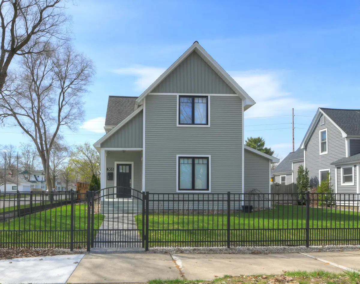 303 W Eleventh, Traverse City, MI 49684 - #1