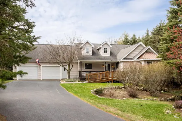 904 Bertina, Traverse City, MI 49696