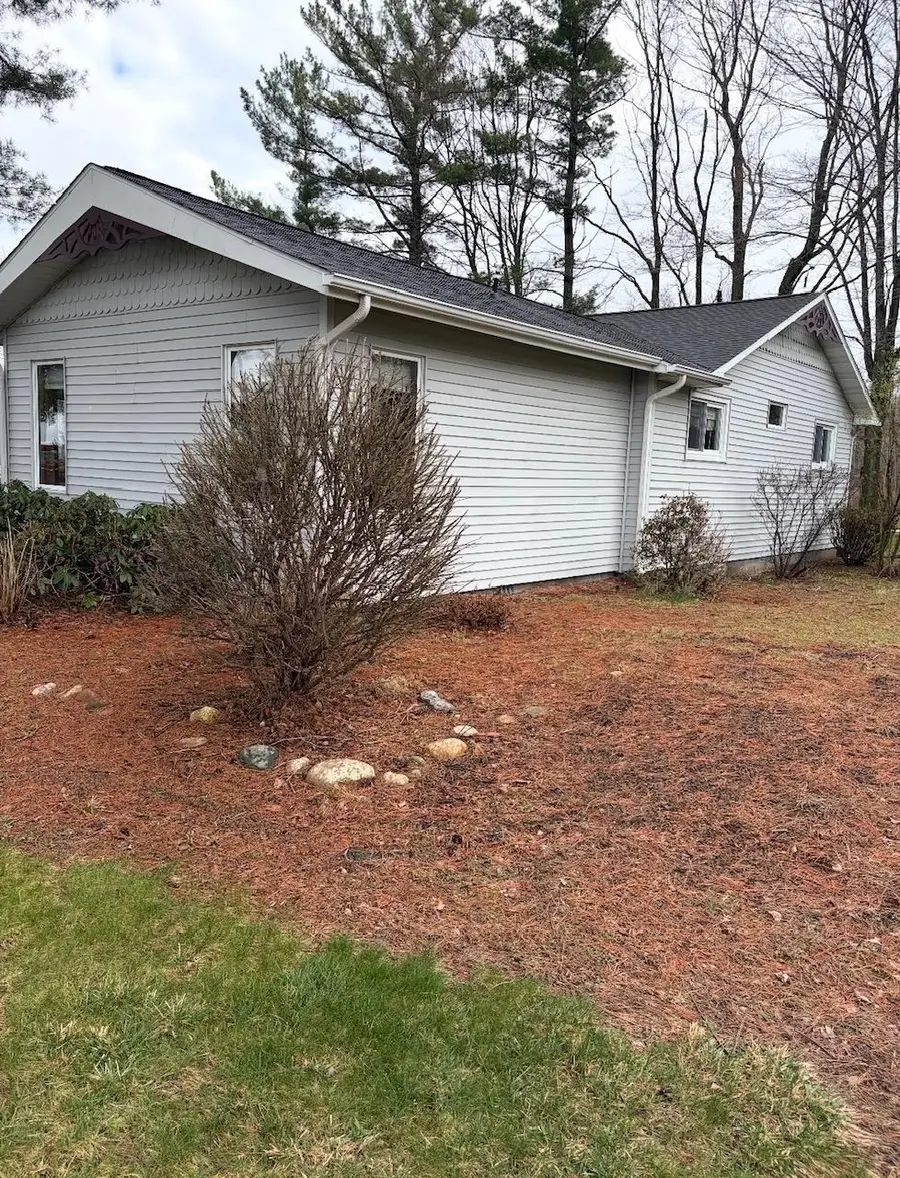 21403 Swan Creek, Merrill, MI 48637 - #2