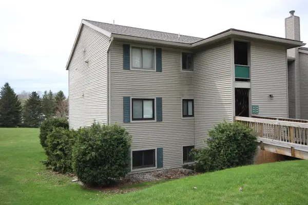 2687 Green, Traverse City, MI 49685