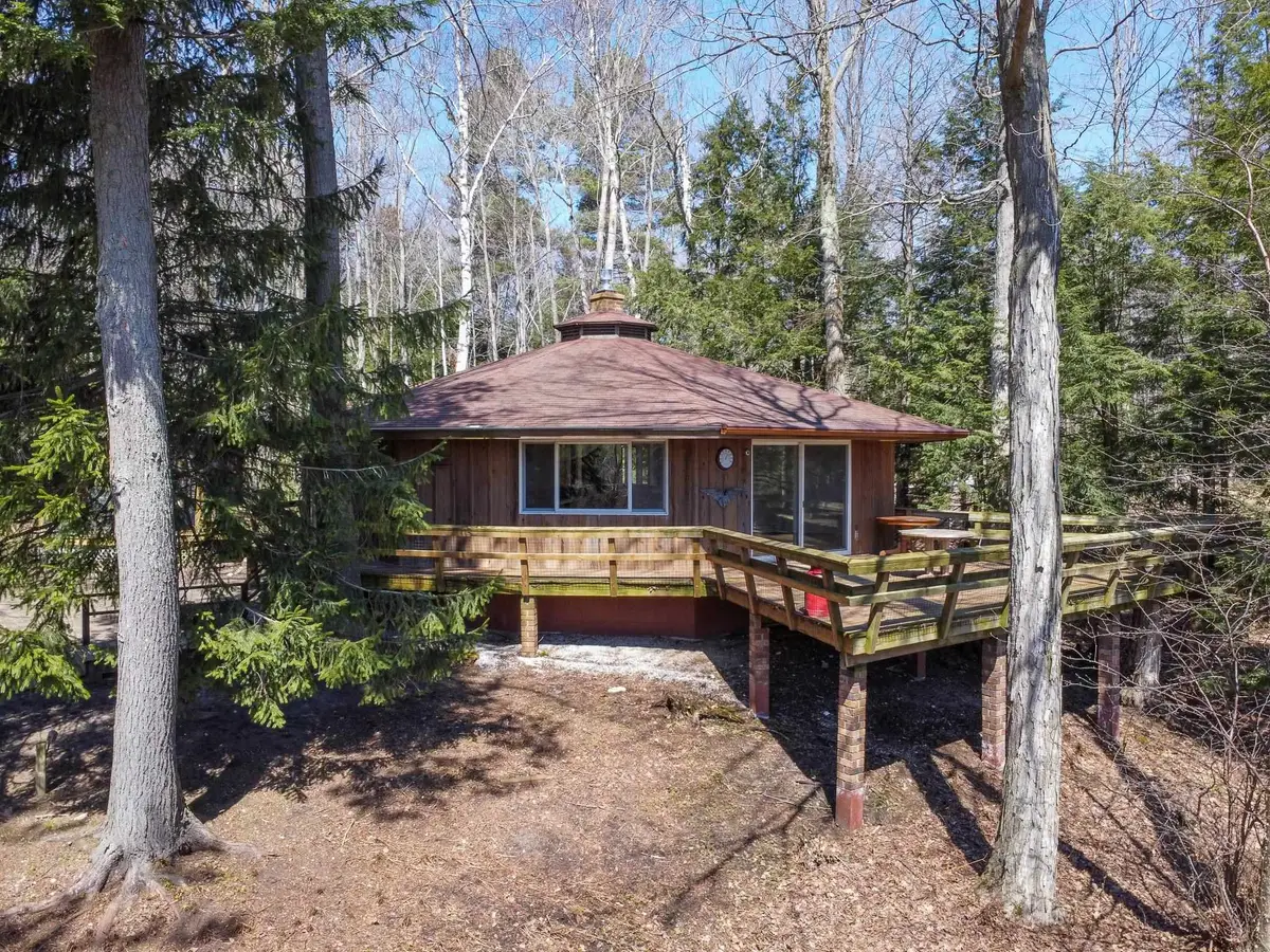 10829 N Shore, Northport, MI 49670 - #1