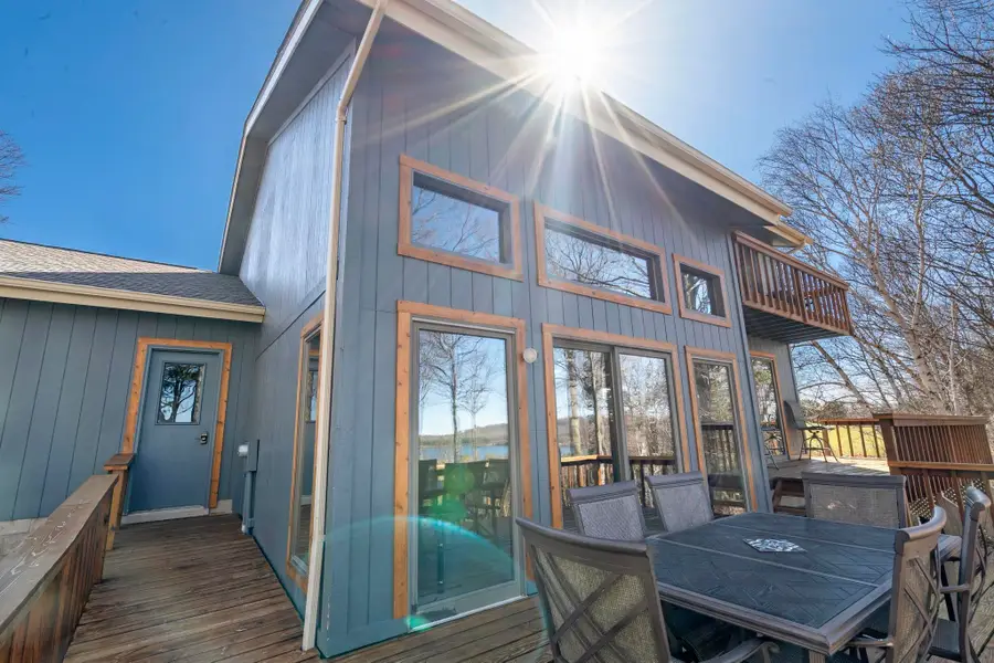 4692 E Duck Lake, Lake Leelanau, MI 49653 - #2