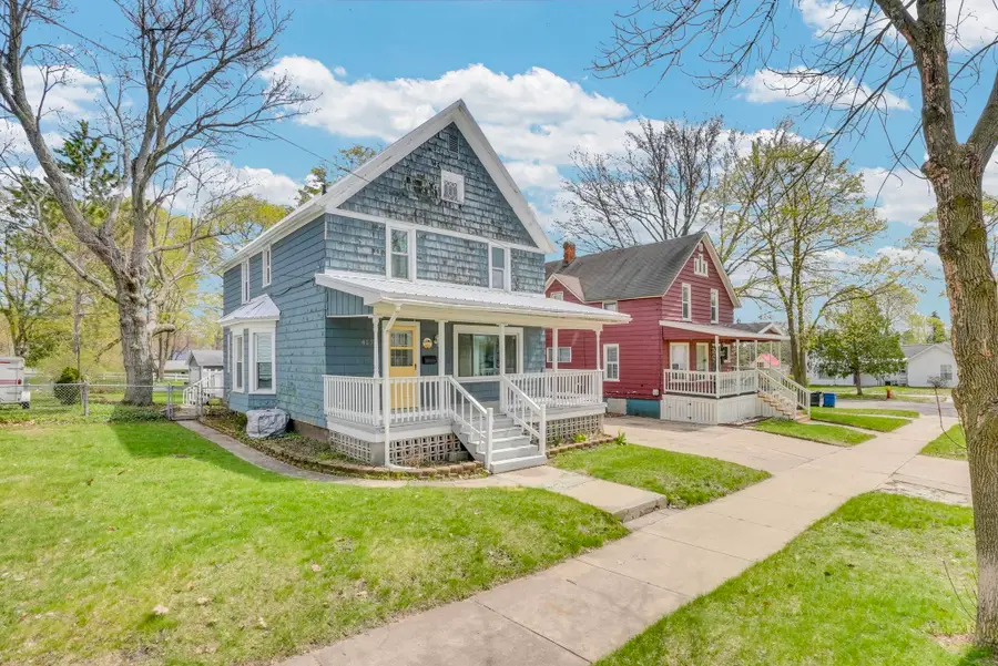 417 Prospect, Cadillac, MI 49601 - #3