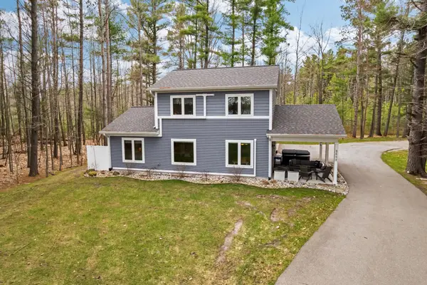 9608 N Long Lake, Traverse City, MI 49685