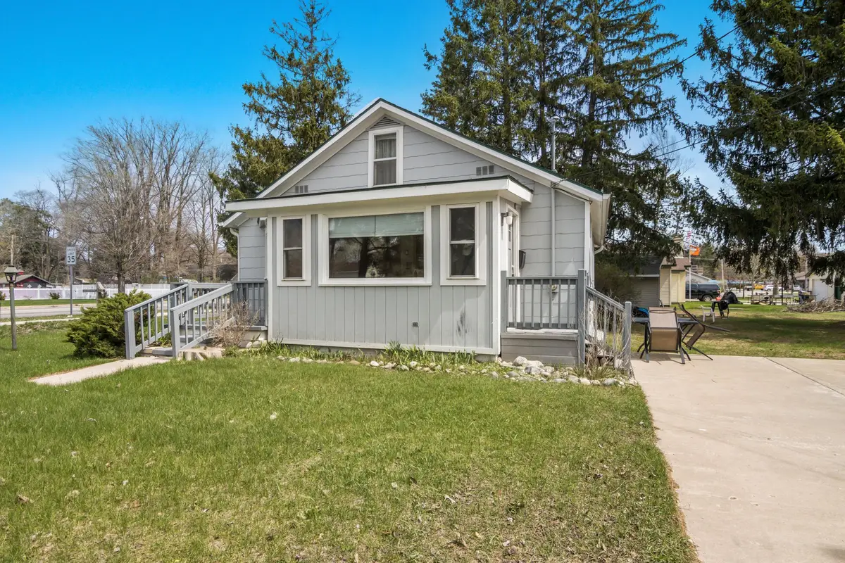602 E Cayuga, Bellaire, MI 49615 - #1
