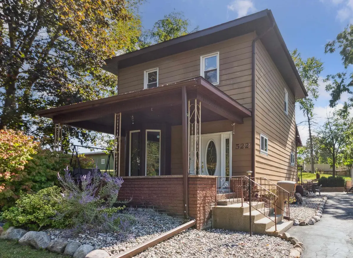 522 E Saginaw, Saint Louis, MI 48880 - #1