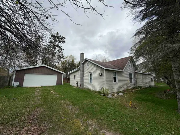 110 W Carl, Buckley, MI 49620