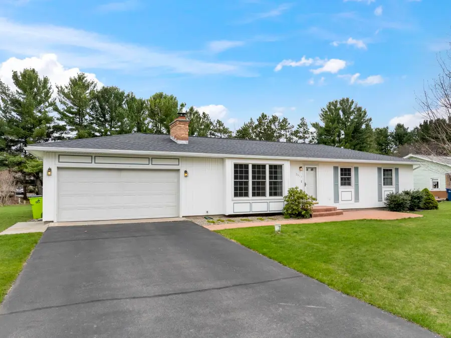 2917 Belare, Traverse City, MI 49684 - #2