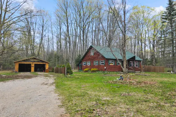 2561 E Johnson, Lake City, MI 49651