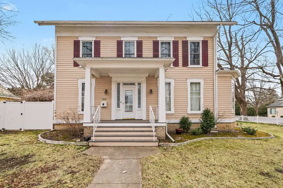 404 E Saginaw, Saint Louis, MI 48880 - #2