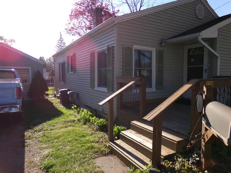 126 N Ithaca, Ithaca, MI 48847 - #3