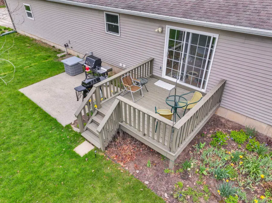 712 E 38, Cadillac, MI 49601 - #3