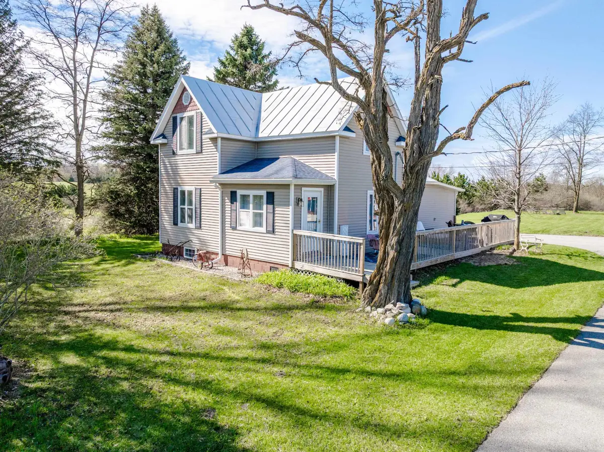 3105 Supply, Traverse City, MI 49696 - #1