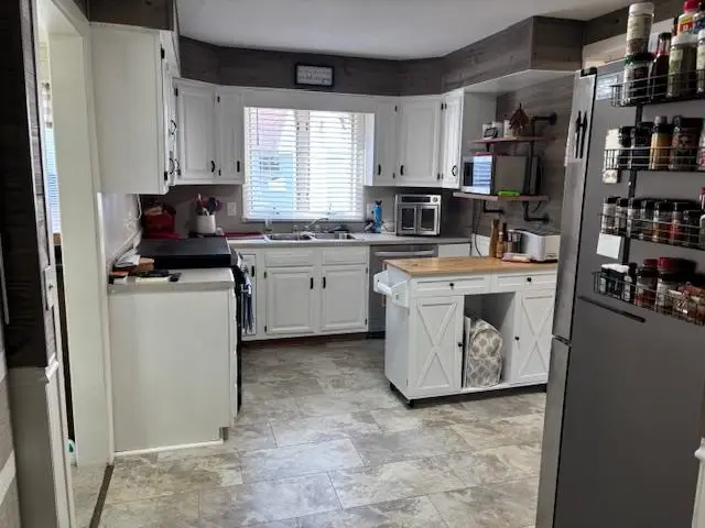 214 5th, Tawas City, MI 48763 - #3