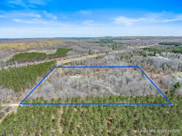5819 NE Starvation Lake, Kalkaska, MI 49659