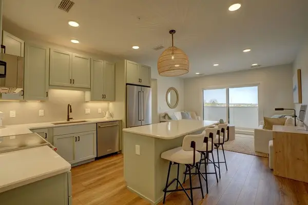 714 Randolph #413, Traverse City, MI 49684