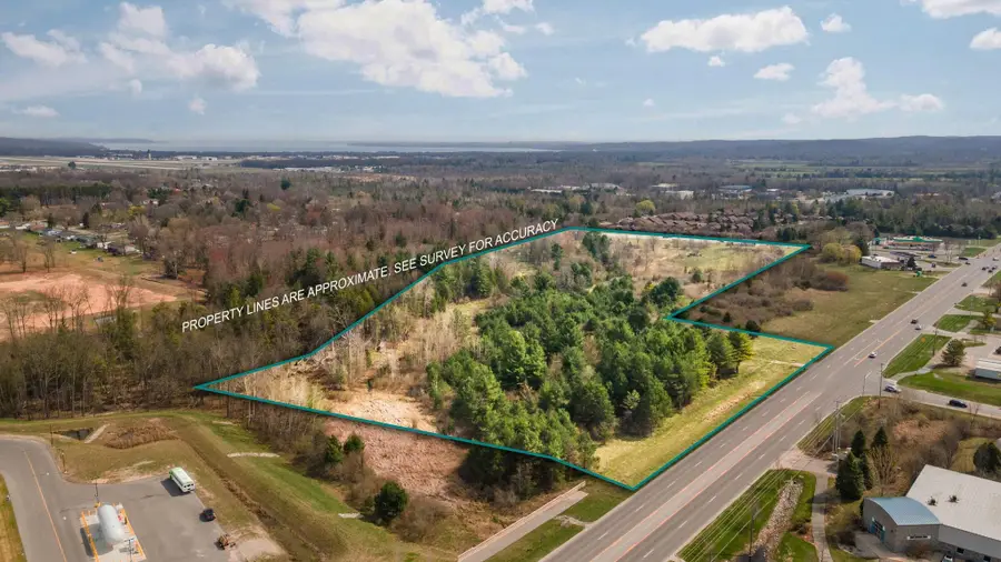 2051 N Garfield, Traverse City, MI 49686 - #3