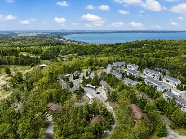 3975 Sherwood #21, Traverse City, MI 49686