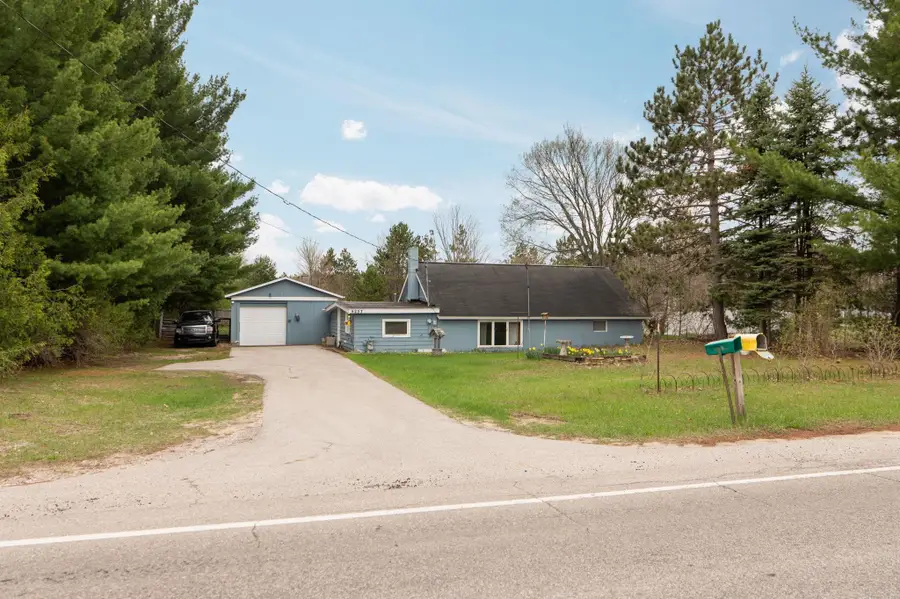 5257 Vance, Grawn, MI 49637 - #2