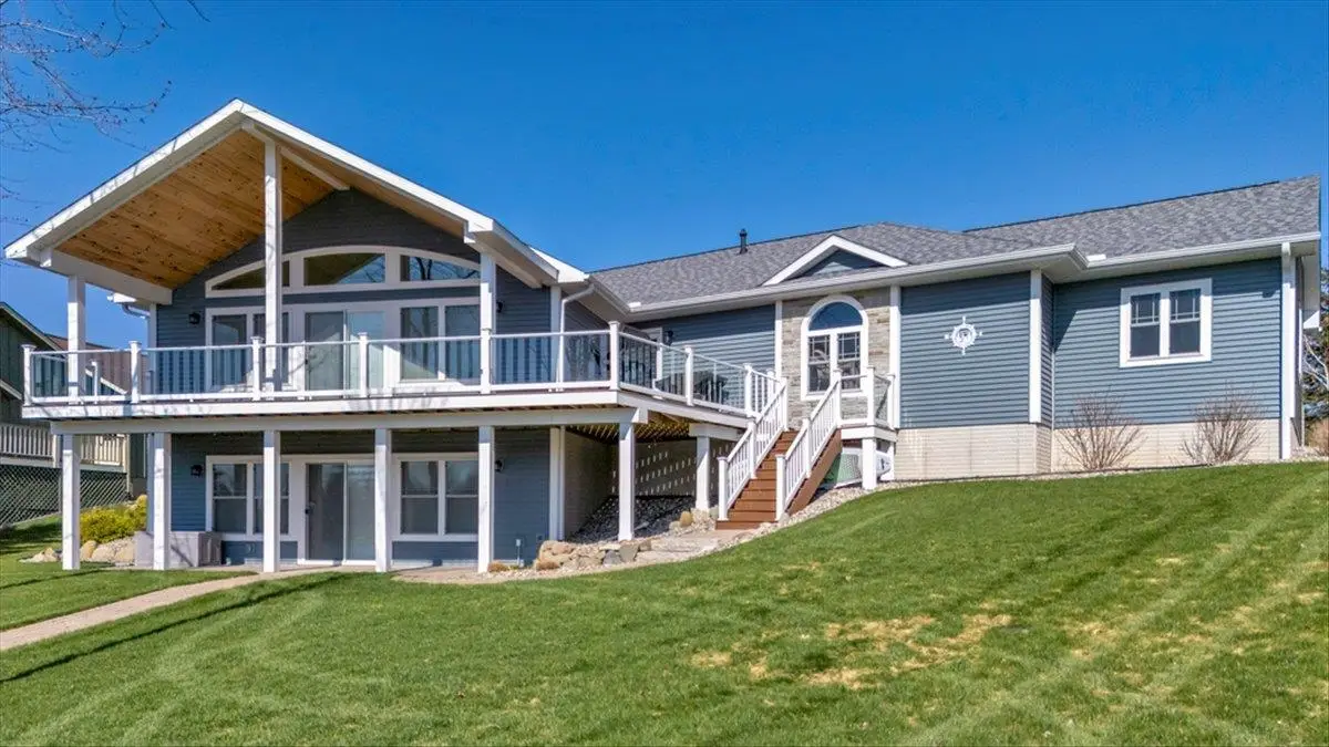 1693 Manchester, Gladwin, MI 48624 - #1