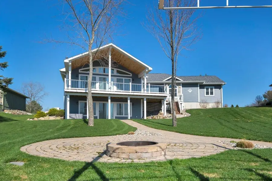 1693 Manchester, Gladwin, MI 48624 - #2