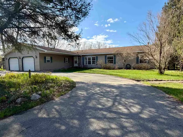 13249 Indian, Kewadin, MI 49648