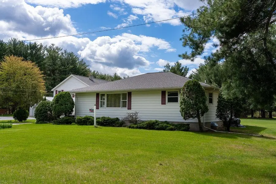 8824 E Pickard, Mount Pleasant, MI 48858 - #3