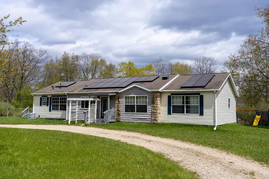 464 N Rolland, Weidman, MI 48893 - #2
