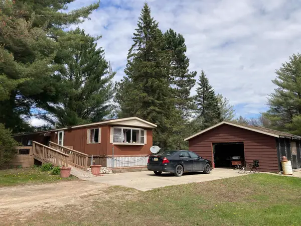 4325 S Peach Lake, West Branch, MI 48661