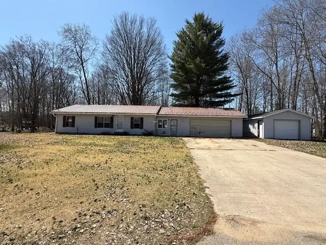 559 Gitchegumee, Buckley, MI 49620 - #1