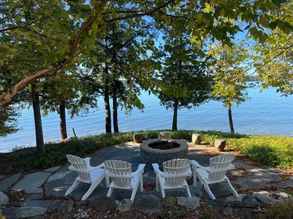 269 N East Torch Lake, Central Lake, MI 49622