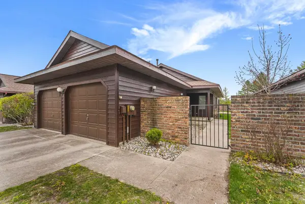 2130 E Hammond #82, Traverse City, MI 49686