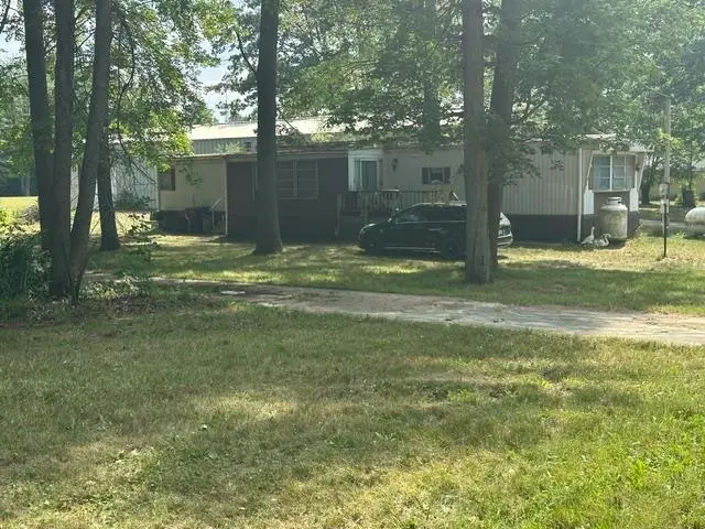 7885 N Airpark, Weidman, MI 48893 - #1