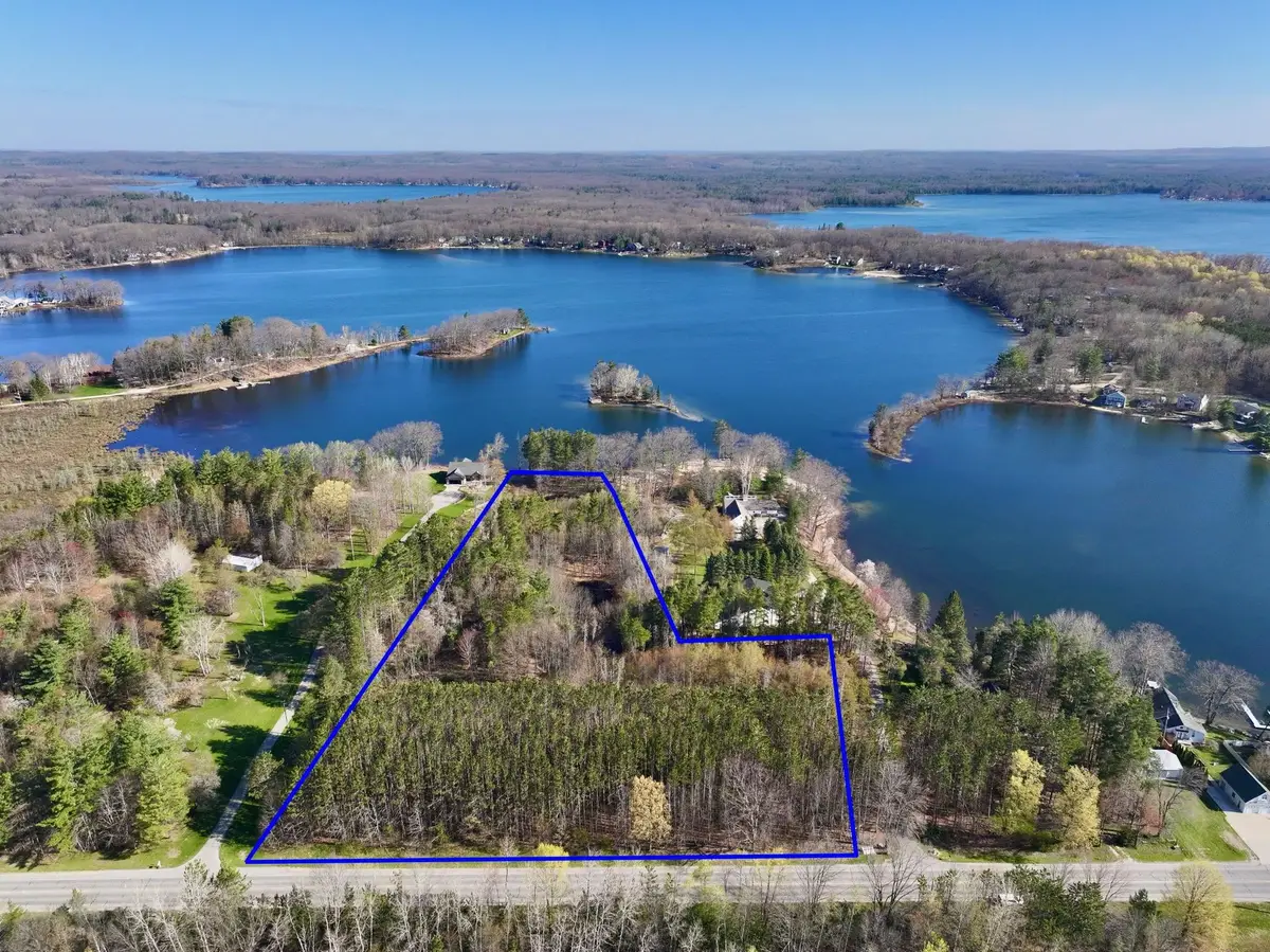 W Jennings, Lake City, MI 49651 - #1