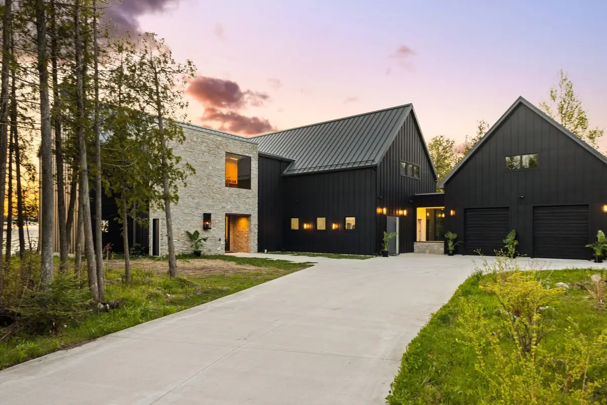 9371 N Onominese, Northport, MI 49670 - #1