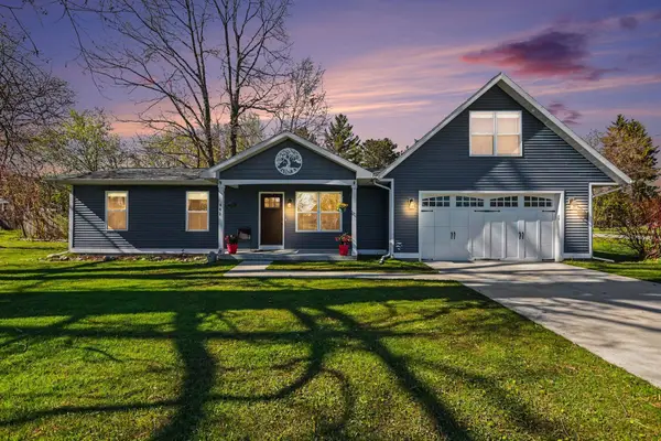 902 W 1st, Tawas City, MI 48763