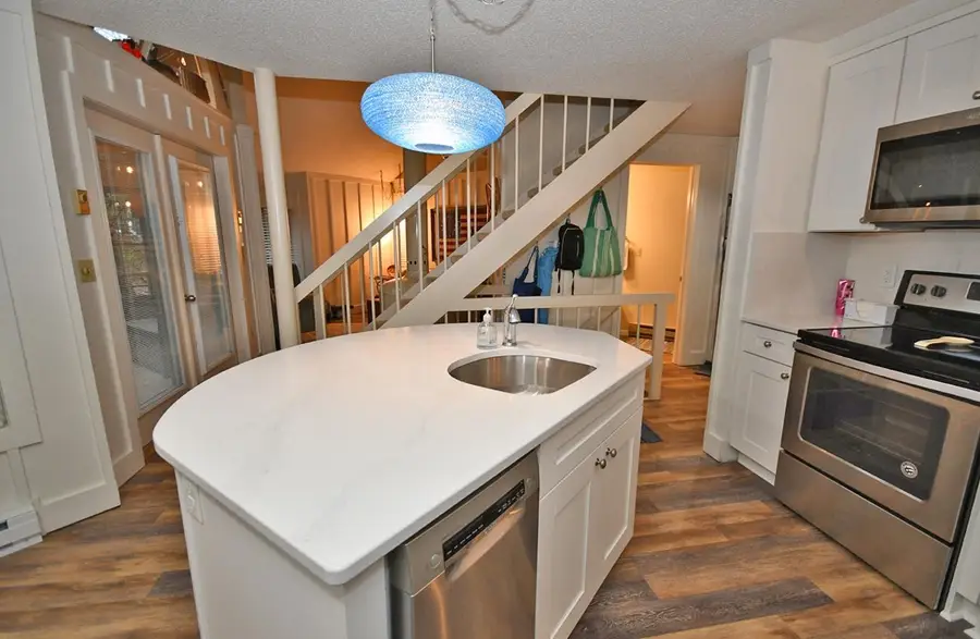 35 Hawks Nest, Glen Arbor, MI 49636 - #3