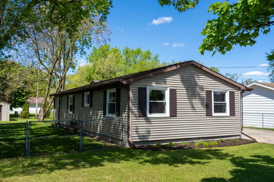 1608 Fessenden, Mount Pleasant, MI 48858 - #2