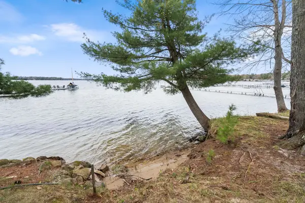 186 S Long Lake, Traverse City, MI 49685