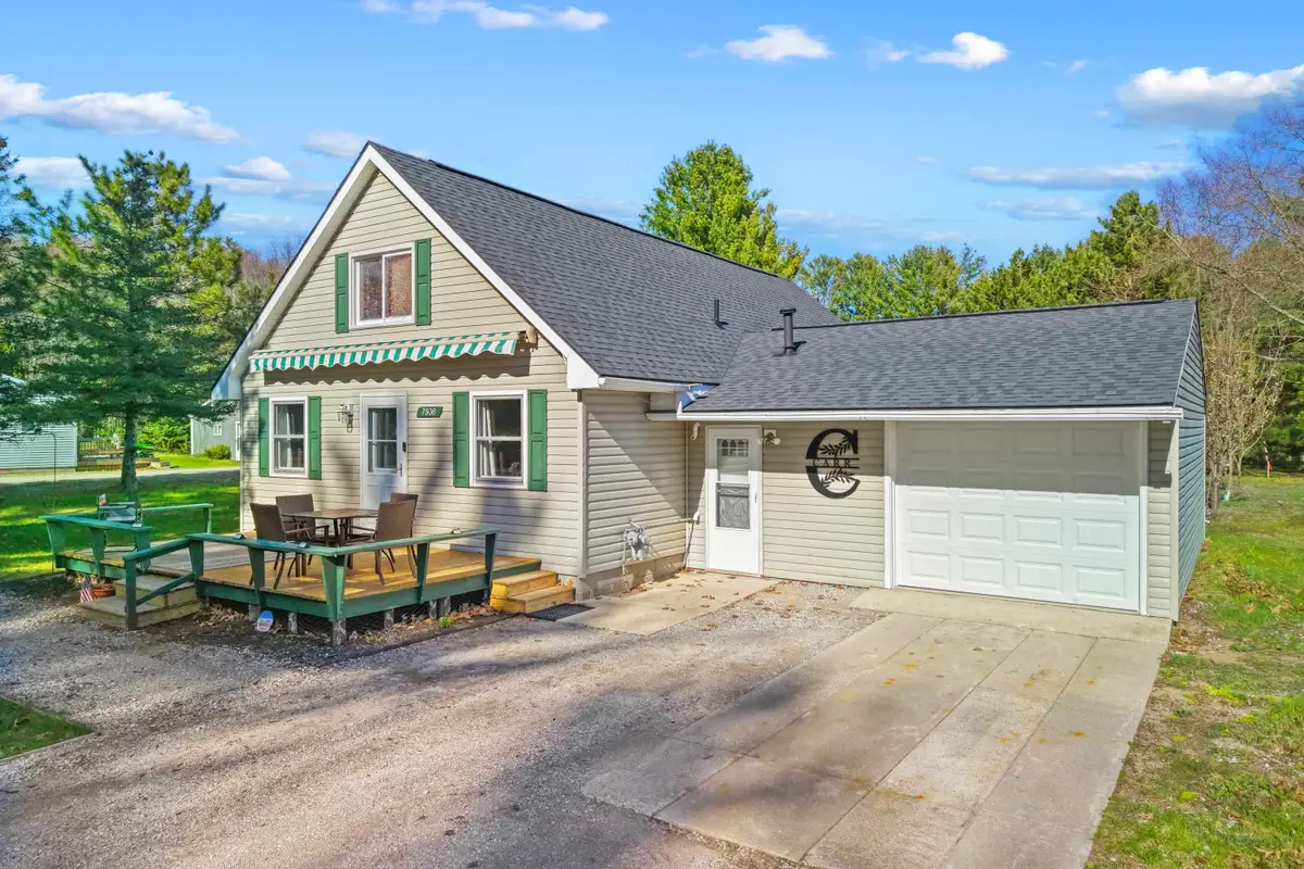 7936 E Cedar Lake, Greenbush, MI 48738 - #1