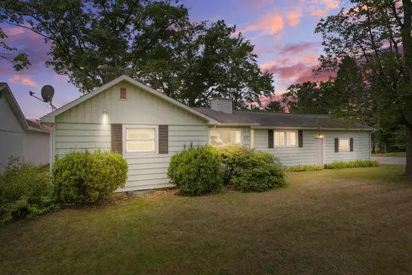 722 S Lakeshore, Lake City, MI 49651