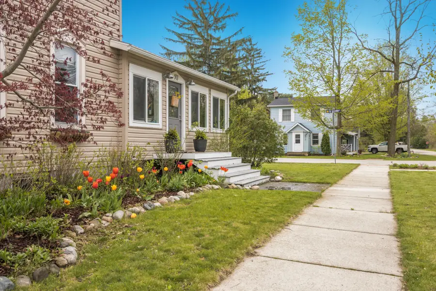 517 Spruce #Lot: 325, Elk Rapids, MI 49629 - #2